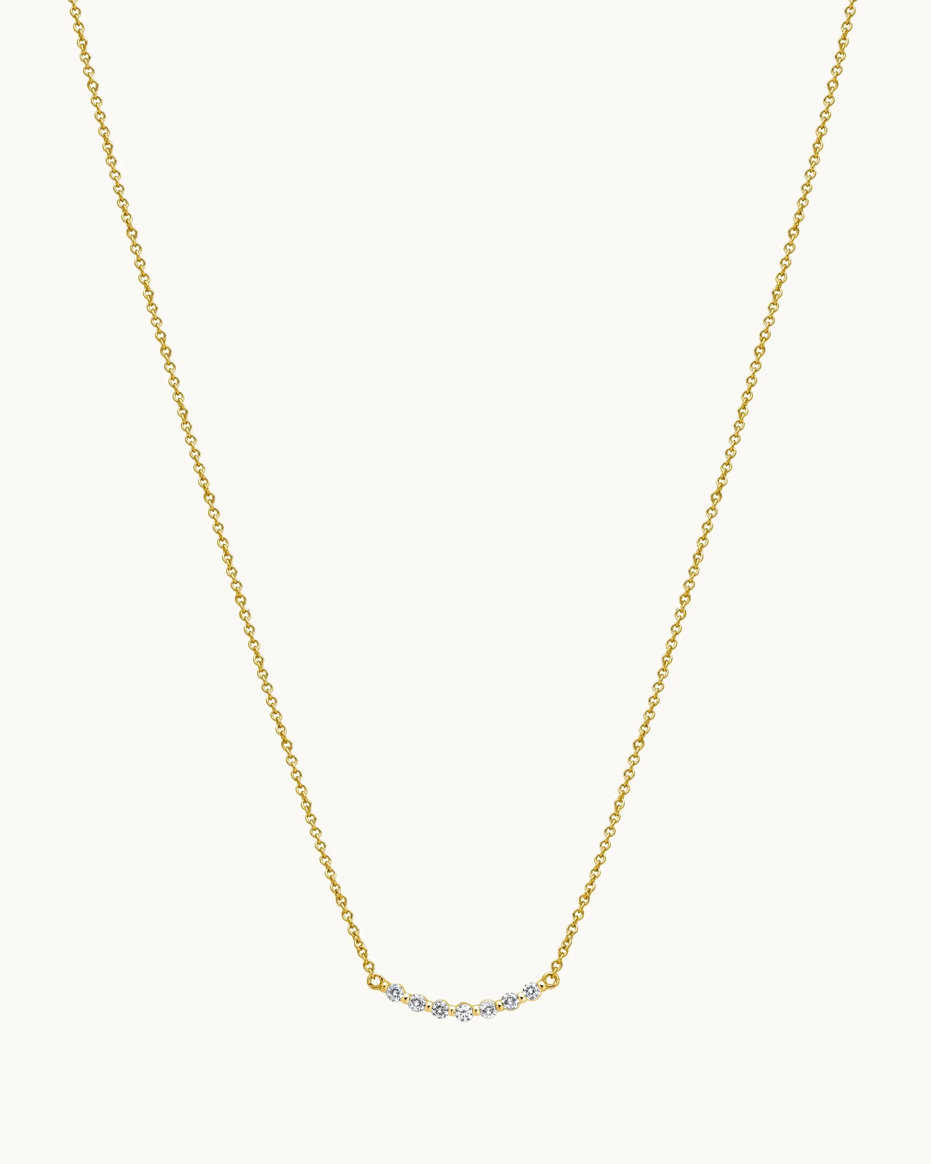 Quinn Curve Bar Necklace in Gold